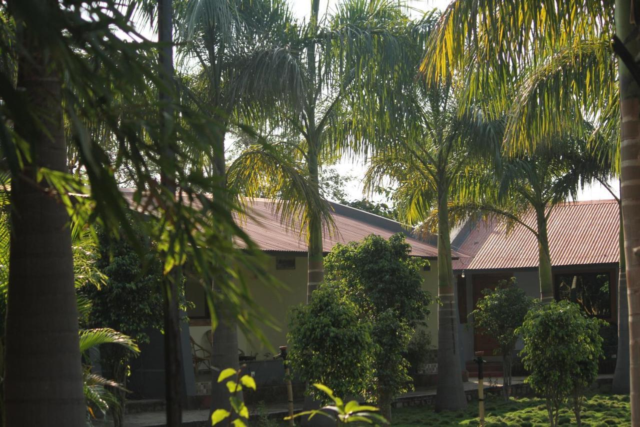 Tadoba Tiger Valley Resort Chandrapur Exterior photo